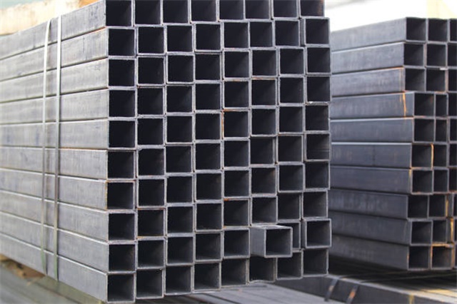 桥西Q355B<font style='color:red'>无缝方管</font>支持定制