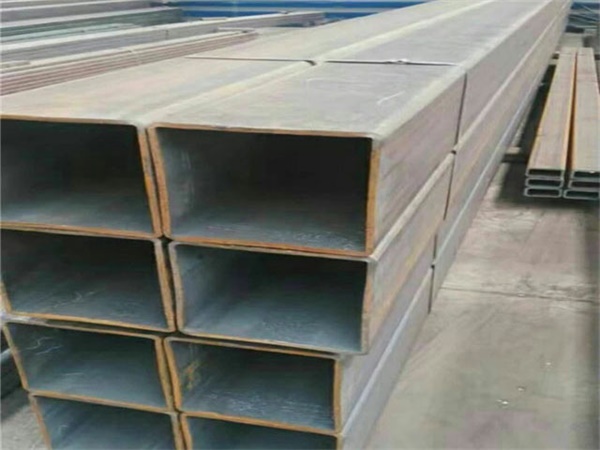 桥西Q355B<font style='color:red'>无缝方管</font>大厂出货
